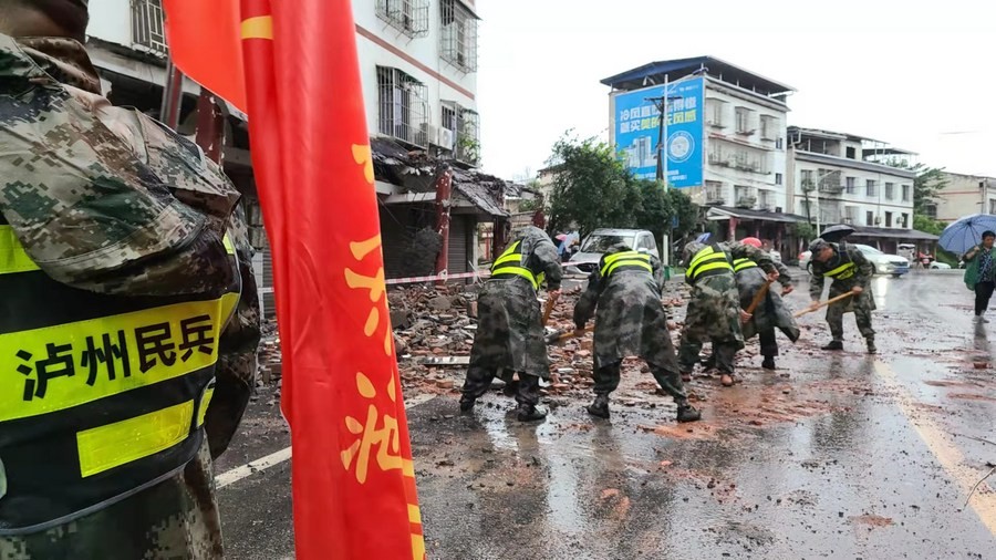 चीनको सिचुवानमा ६ म्याग्नेच्युडको भूकम्पस् कम्तीमा २ जनाको मृत्यु, दर्जनौं घाइते