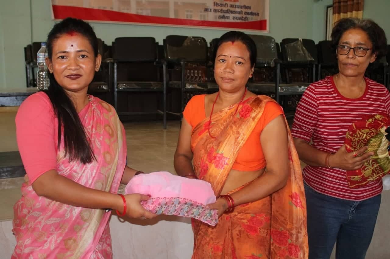 सियारीका ६६ जना किशोरी तथा महिलाहरुलाई वातावरणमैत्री फ्रिडम किट व्याग वितरण