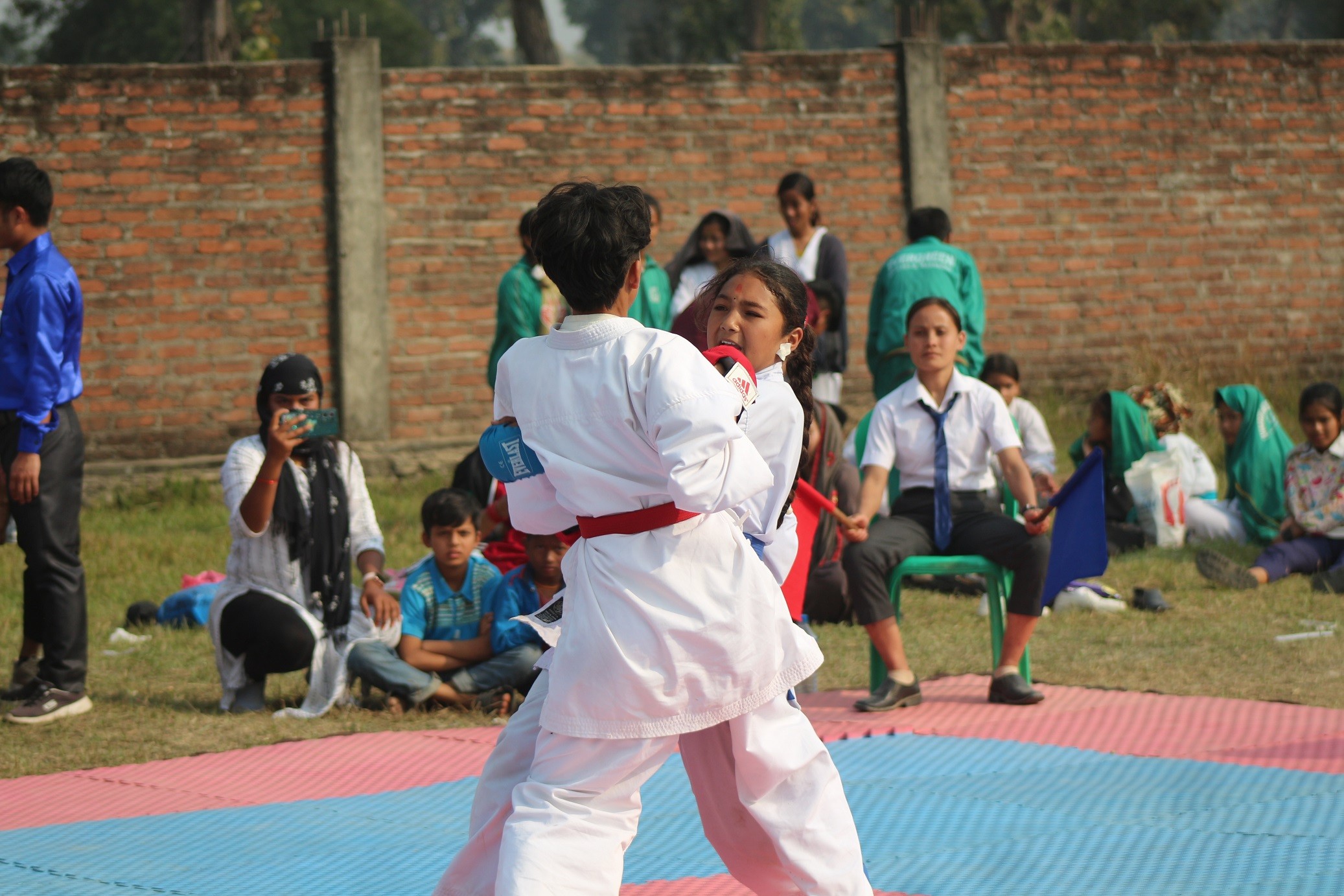 ४ स्वर्ण सहित प्रगति नमुना माध्यमिक बिद्यालय अग्रस्थानमा