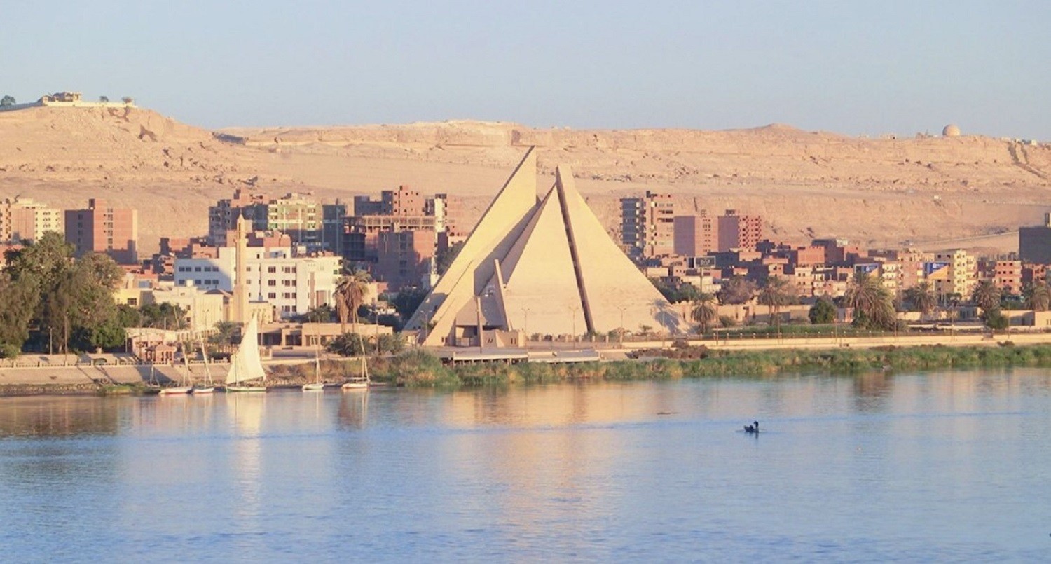 इजिप्टको मध्य प्रान्त मिन्यामा पुरातन युगका चिहानहरू फेला