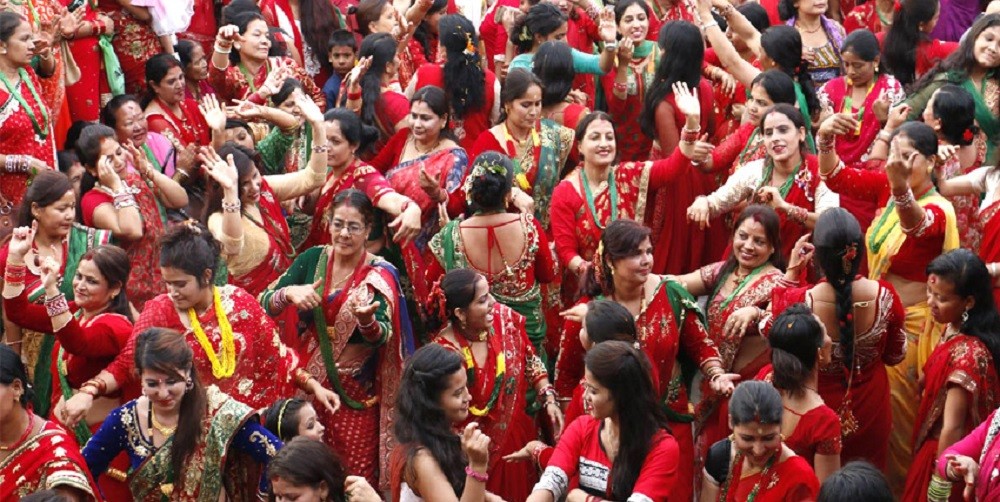 गुल्मीको ठूलो लुम्पेकमा मनकामना आमा समूहले तीज विशेष कार्यक्रम गर्ने