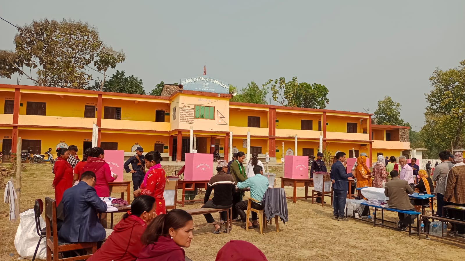 रुपन्देही क्षेत्र नं. ५ मा शान्तिपूर्ण रुपमा निर्वाचन सम्पन्न, करिब ६० प्रतिशत भन्दा बढी मत खस्यो