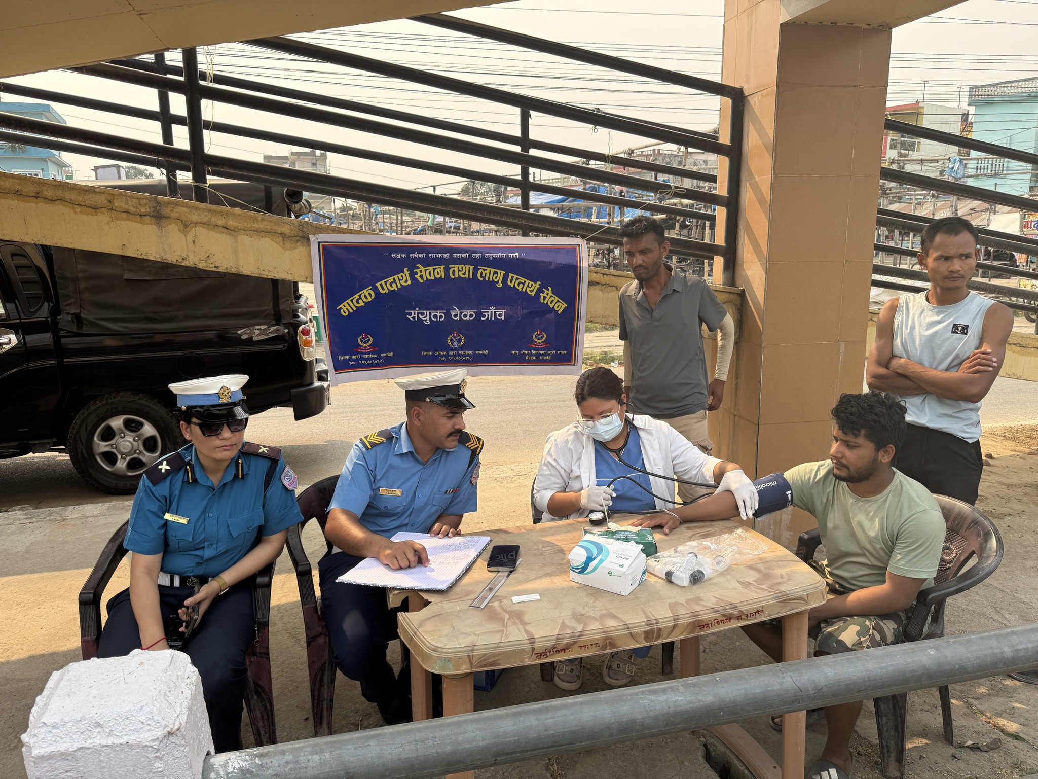 लागु औषध सेवन गरी सवारी चलाउने ८ जना चालक नियन्त्रणमा