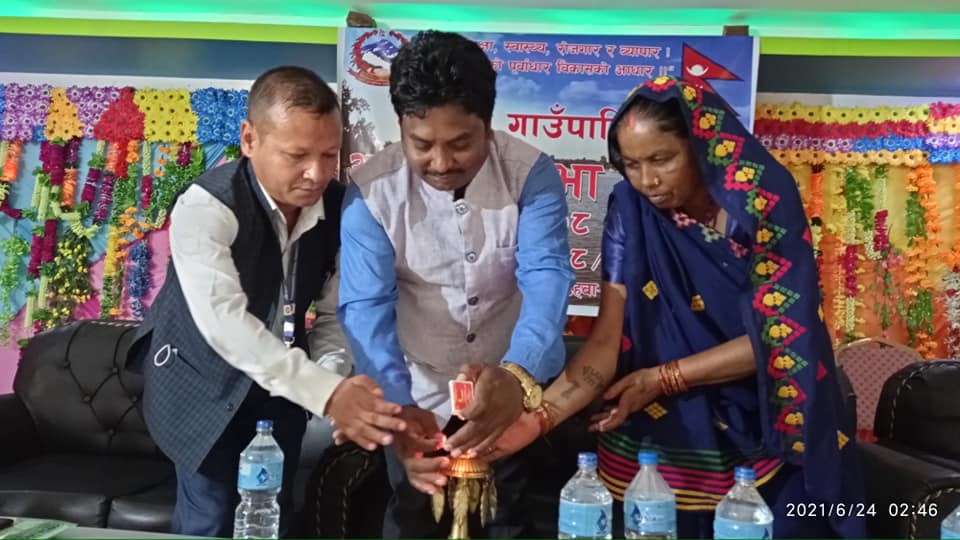 गैडहवामा बेरोजगार व्यक्तिहरुलाई न्युनताम रोजगारीको ज्ञारेण्टी