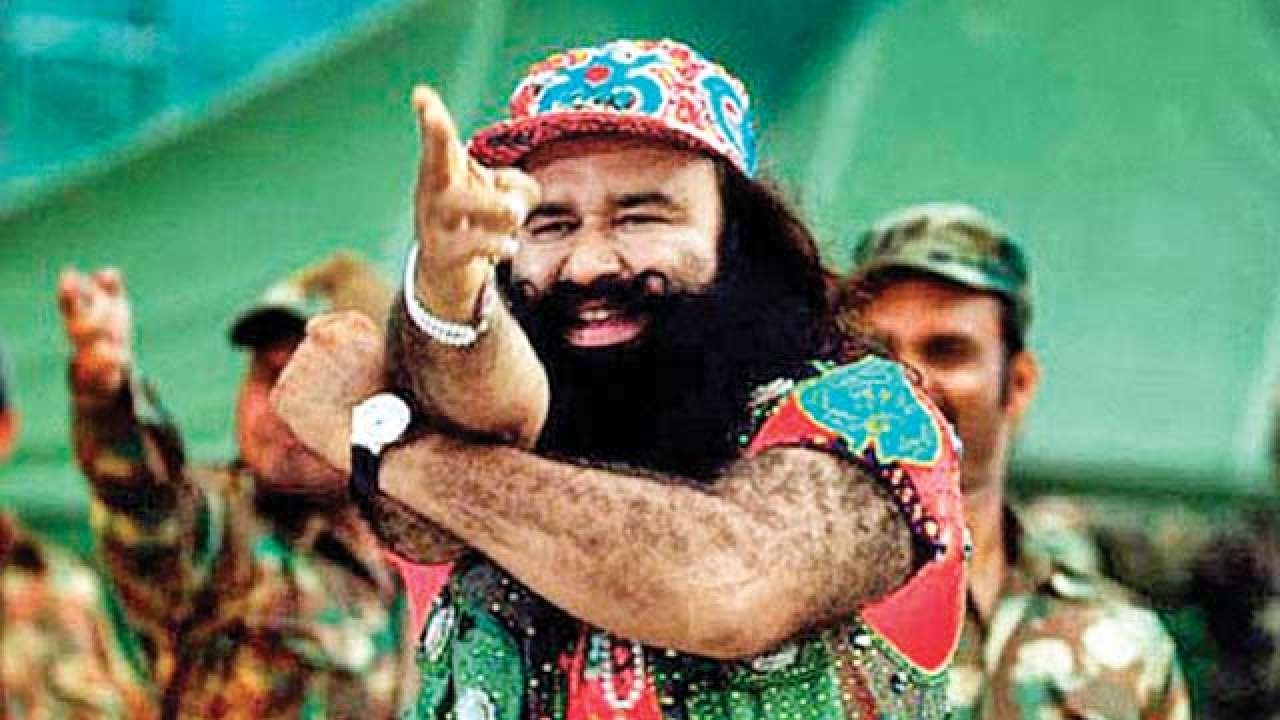 बाबा भनेर चिनिने राम रहीमलाई जन्मकैद, ३१ लाख जरिवाना