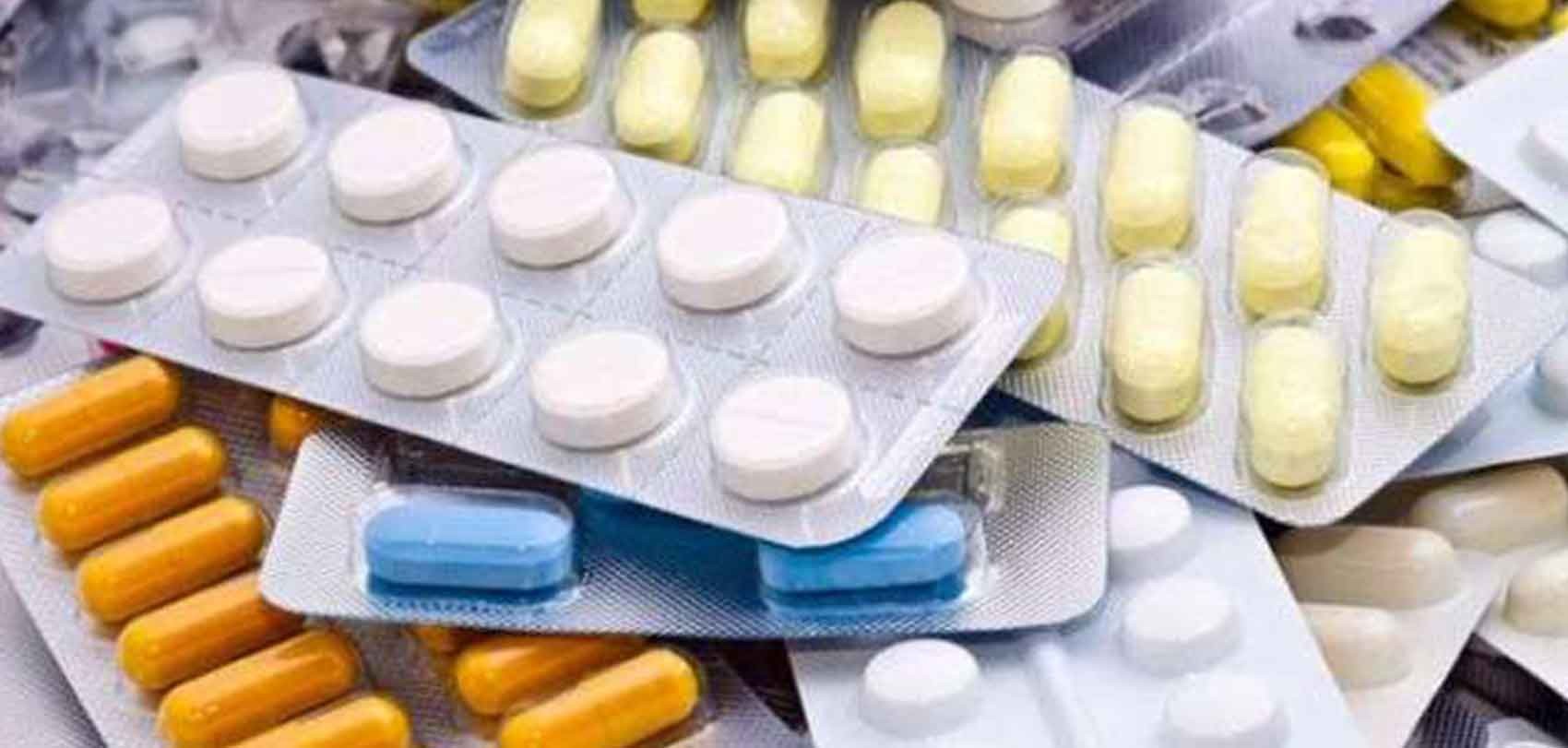 श्रीलङ्कामा औषधिको मूल्य आकासियो, झन् बढ्दै अभाव
