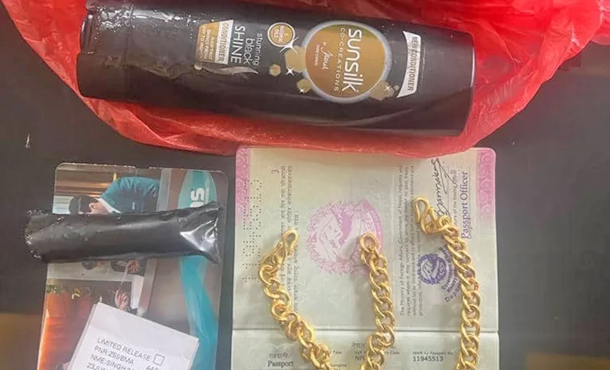 स्याम्पुभित्र लुकाएर ल्याएको १०० ग्राम सुन बरामद