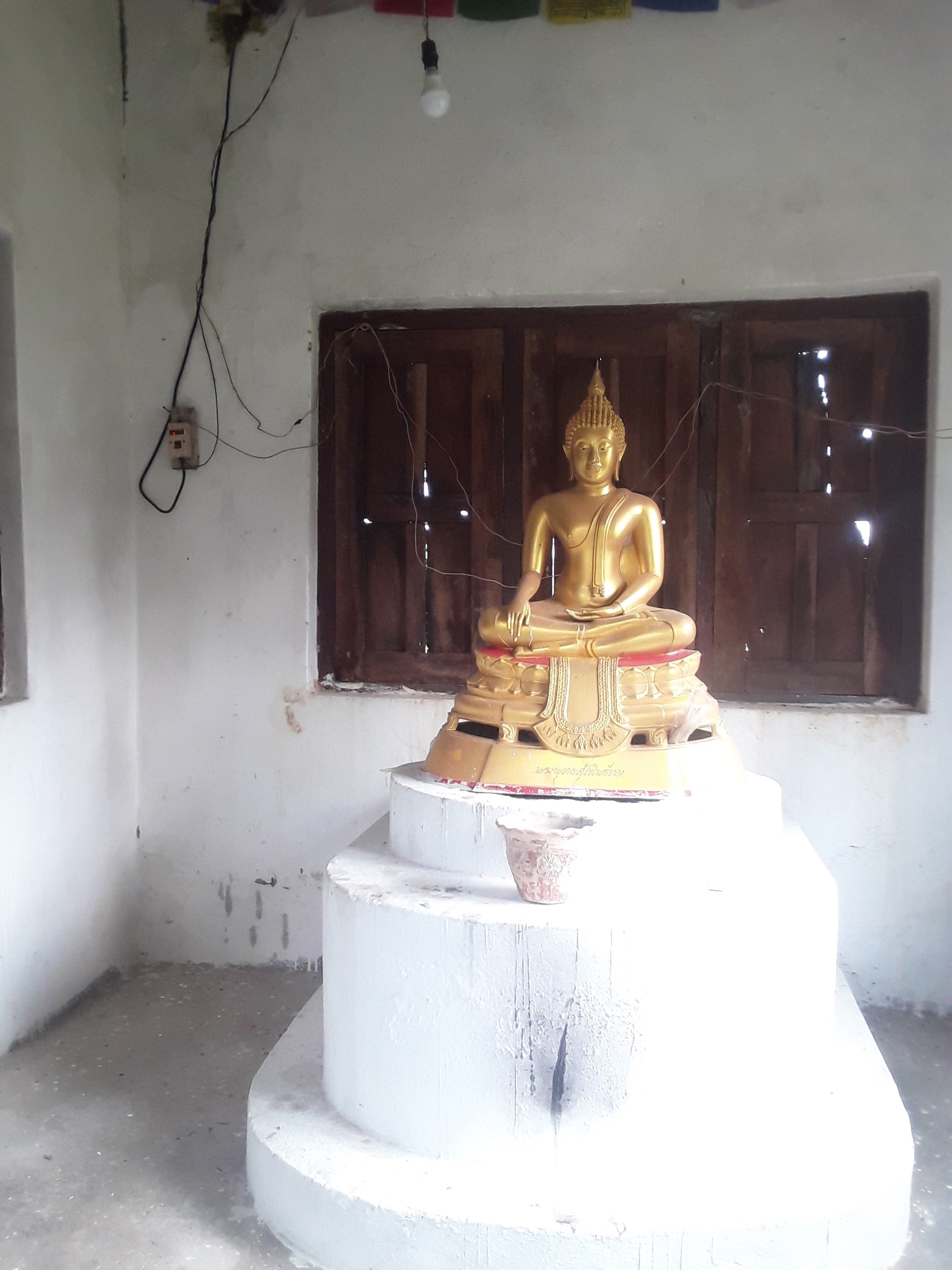 देवदह उदय बुद्ध गुम्बा जीर्ण हुँदै 