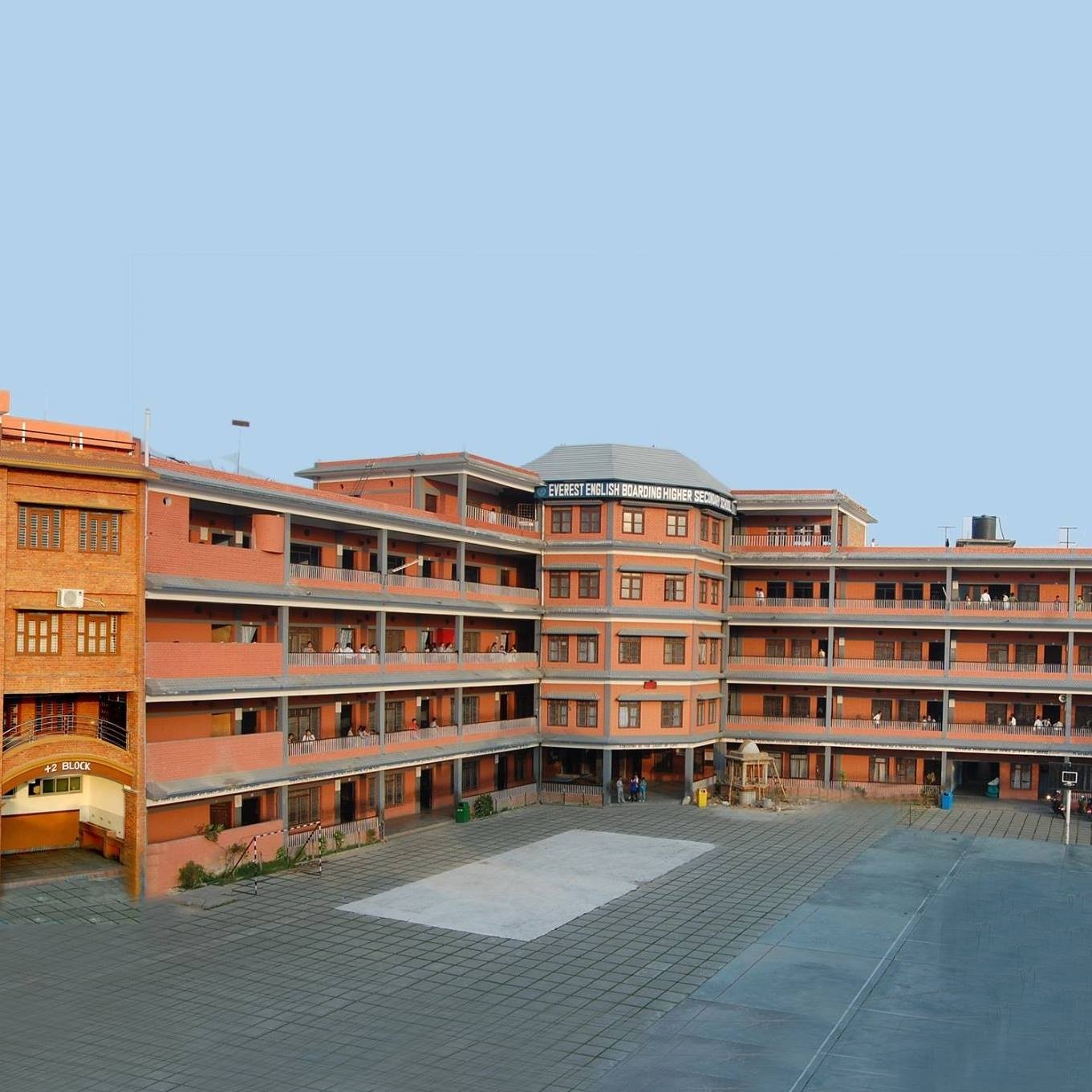 एभरेष्ट इङलिस बोर्डिङमा जारी खेलकुद सप्ताहको समापन