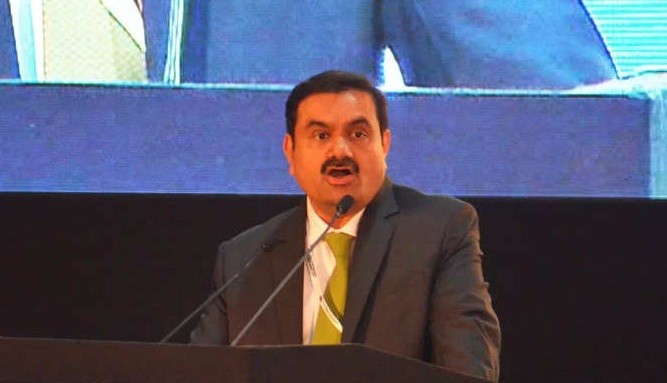 भारतीय अर्बपति अडानीको सम्पत्ति एकै दिन ५ अर्ब डलरभन्दा धेरैले बढ्यो