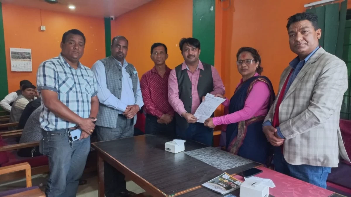 गौतमबुद्ध अन्तर्राष्ट्रिय विमानस्थल पूर्णसञ्चालनको माग गर्दै पर्यटन राज्यमन्त्री श्रीपालीलाई ज्ञापनपत्र