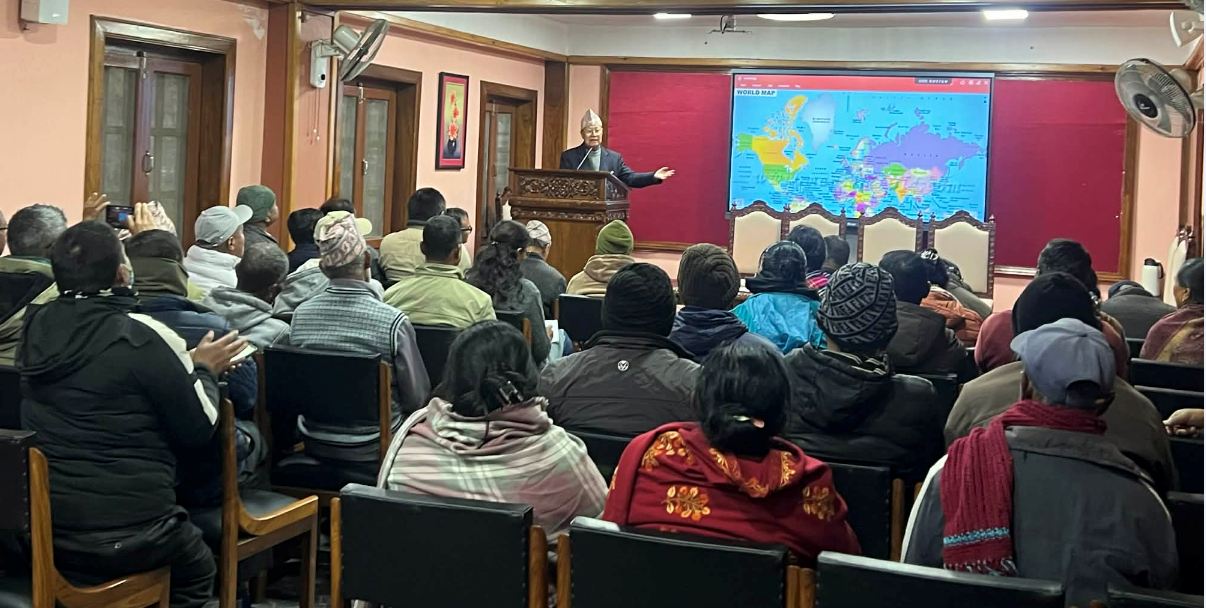 जनताको पक्षमा काम गर्न हामी चुनावमा भाग लिन्छौँ