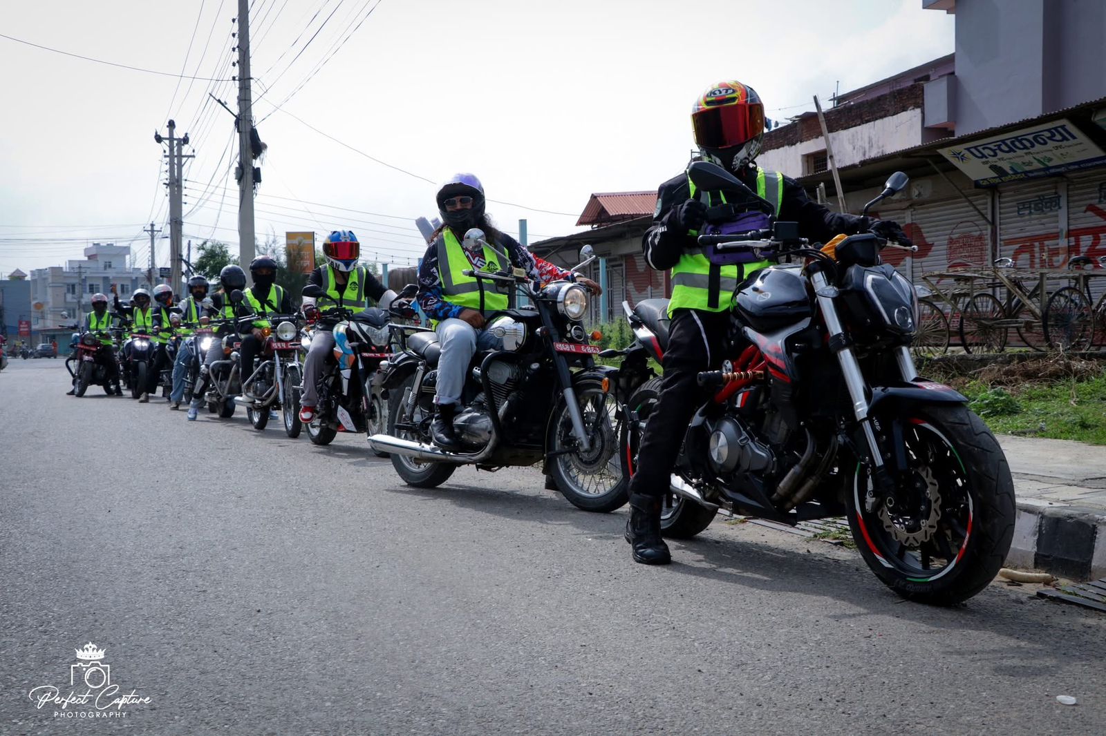 पर्यटन पर्बर्द्धनका लागि मोटरसाइकल यात्रा