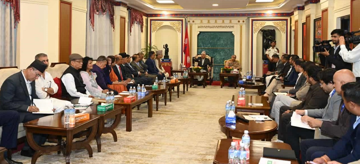 “प्रजातन्त्रमा विश्वास गर्ने दलहरू जनतामा जानदेखि डराउँदैनन्”