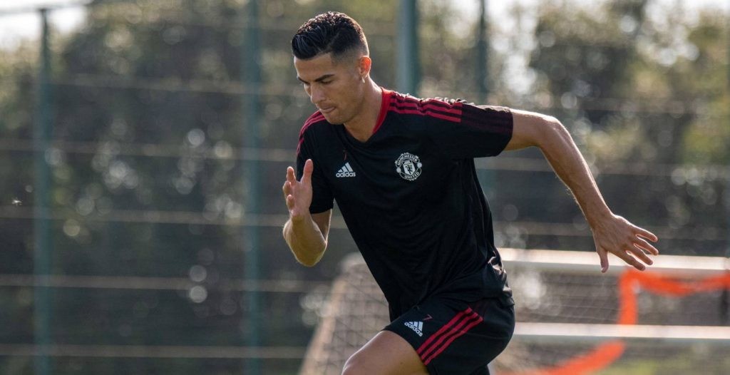 रोनाल्डो म्यानचेस्टर युनाइटेडको सुरुवाती ११ मा