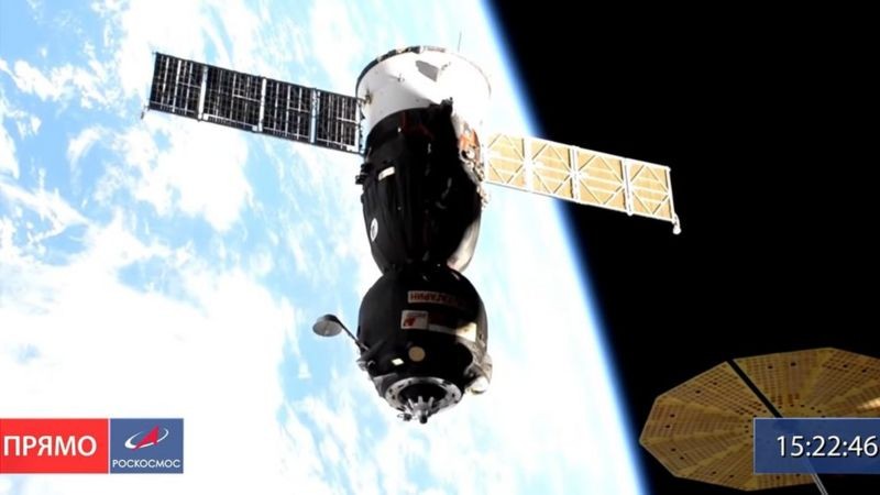 अन्तरिक्षमा पहिलो पटक चलचित्र छायांकन गरेर ‘च्यालेन्ज’ टिम पृथ्वी फिर्ता