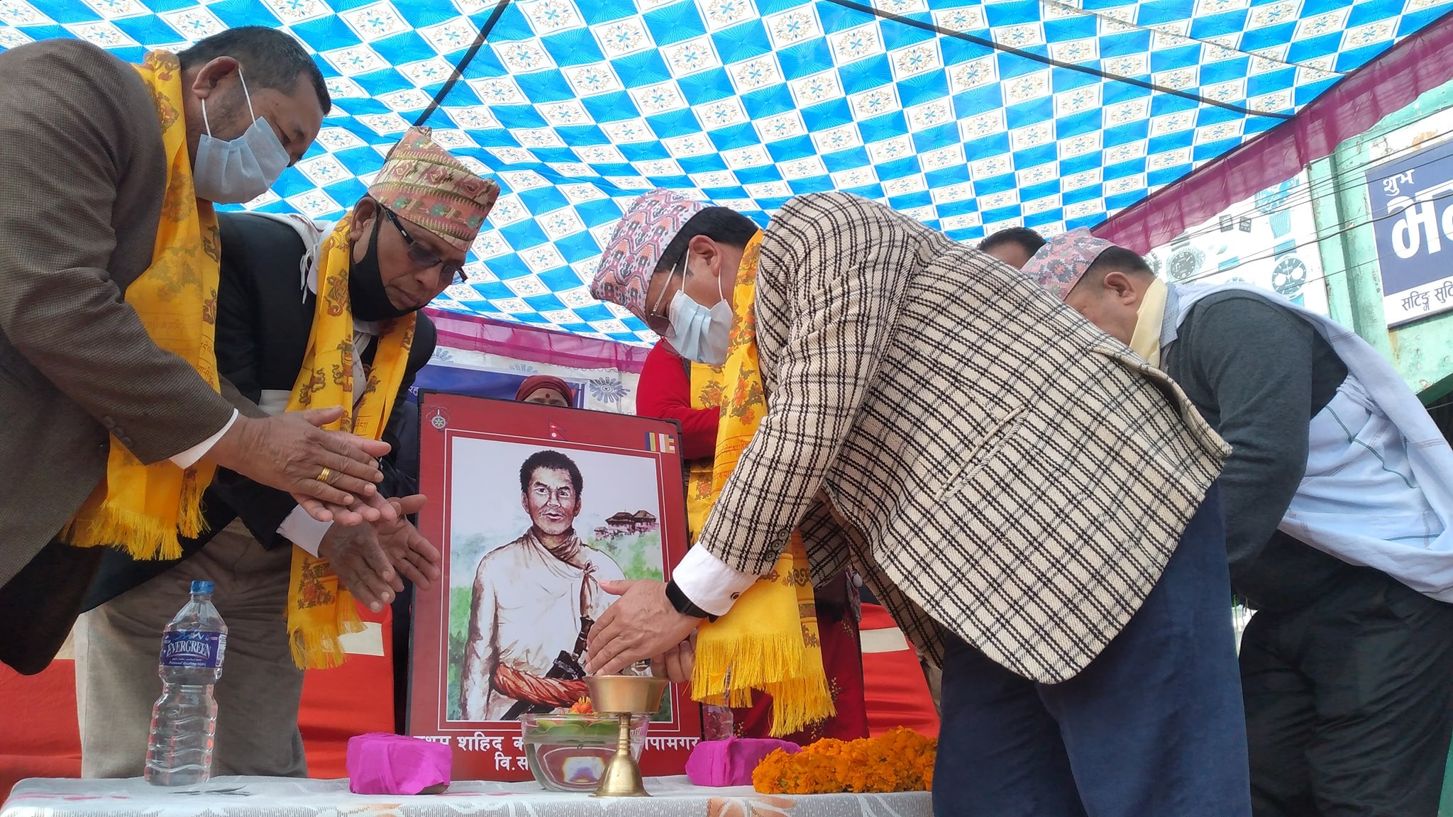 लखन थापालाई प्रथम शहिद घोषण भयो तर राज्यले सम्मान गरेन