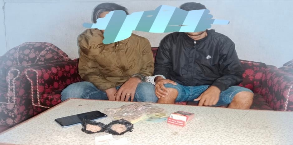 कञ्चनमा ७ ग्राम ब्राउन सुगर सहित २ युवा पक्राउ