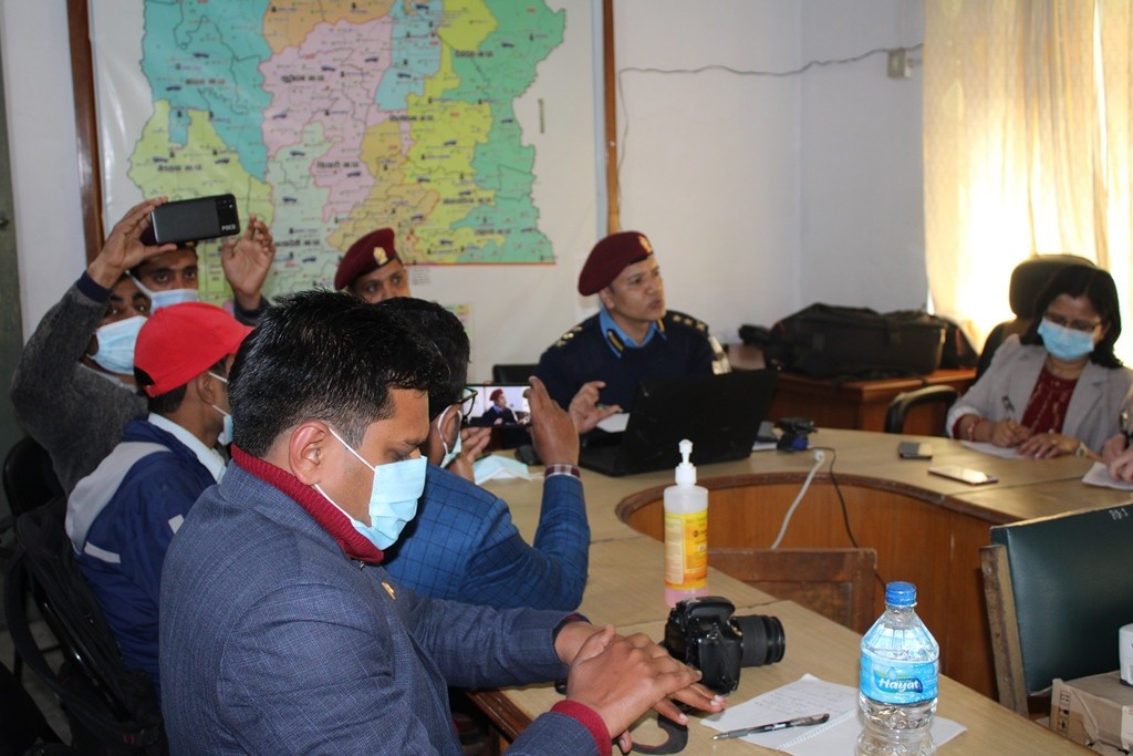 अपहरणमा परेका बालबालिकाको सकुशल उद्दार गर्ने प्रहरी टिम पुरस्कृत