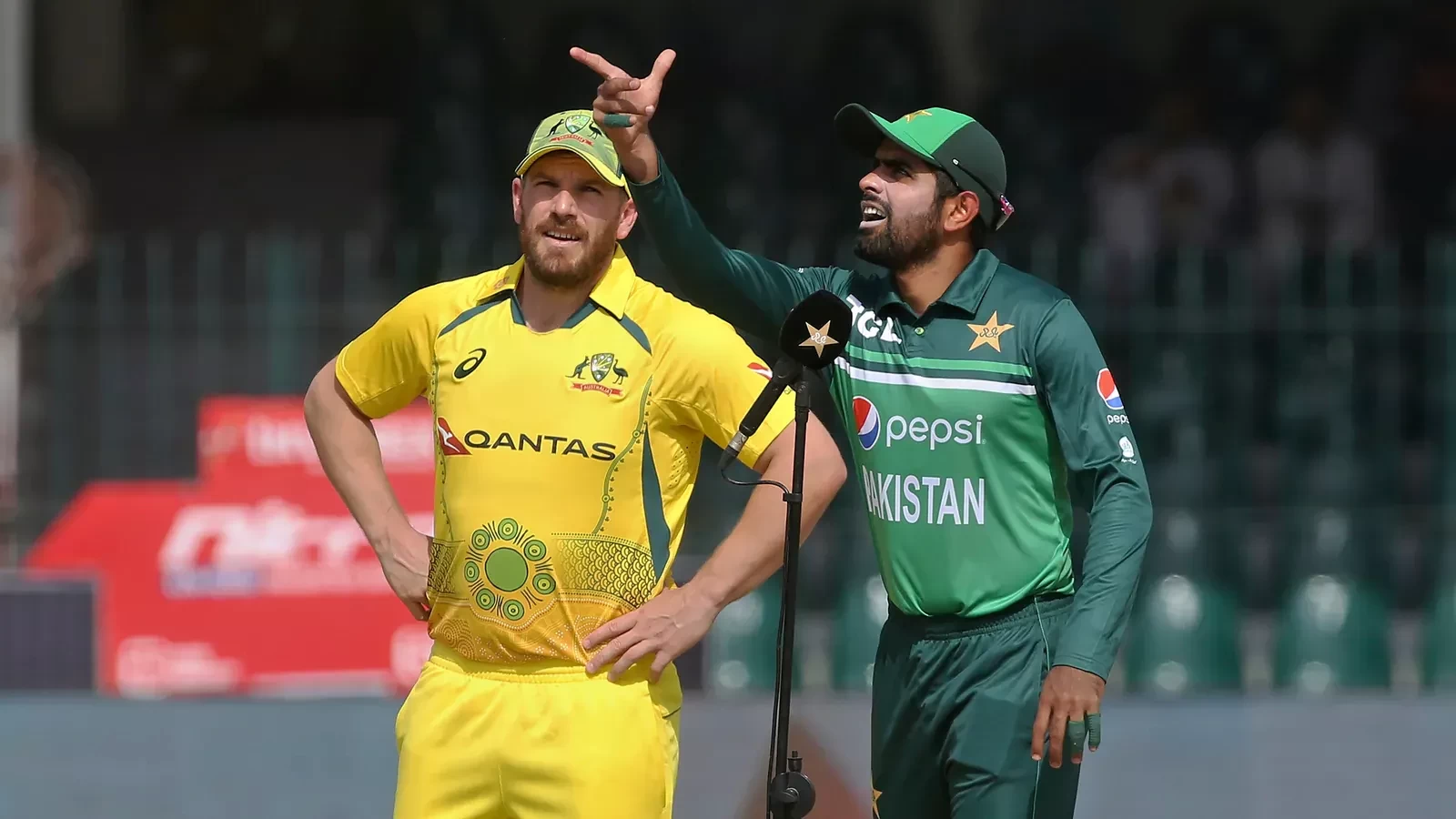पाकिस्तानले अष्ट्रेलियालाई ६ विकेटले हरायो