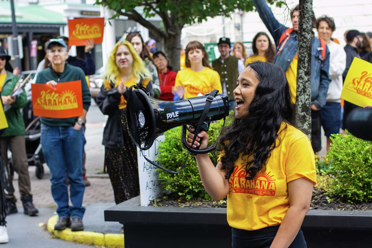 न्युयोर्क राज्यसभामा लगातार १३ पटक जितेका प्रतिद्वन्द्वीलाई हराउँदै नेपाली मूलकी श्रेष्ठ विजयी