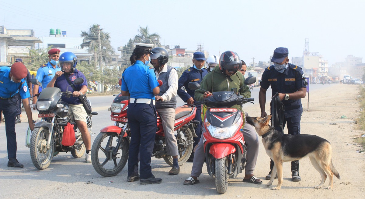 सीमा नाका बेलहियामा सुरक्षा चेकजांचमा कडाई