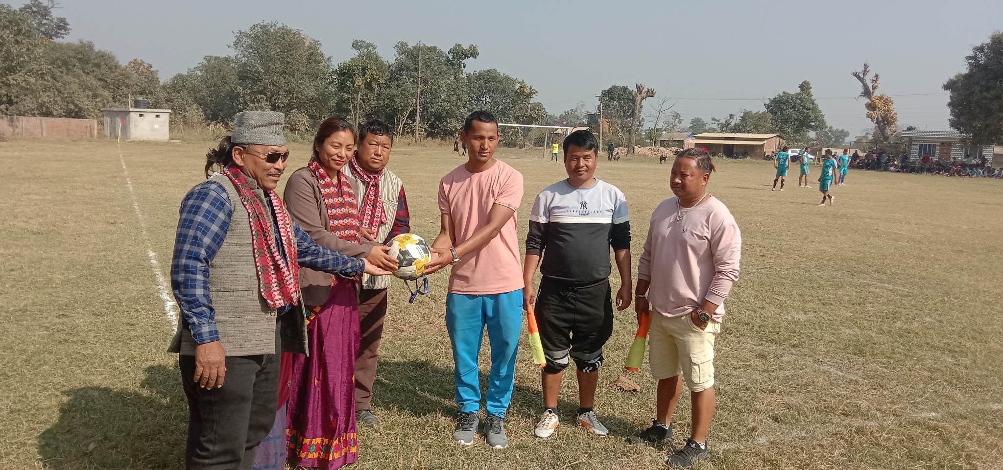 कञ्चनमा ३५ बर्ष भन्दा माथी उमेर समूह बिच फुटवल प्रतियोगिता