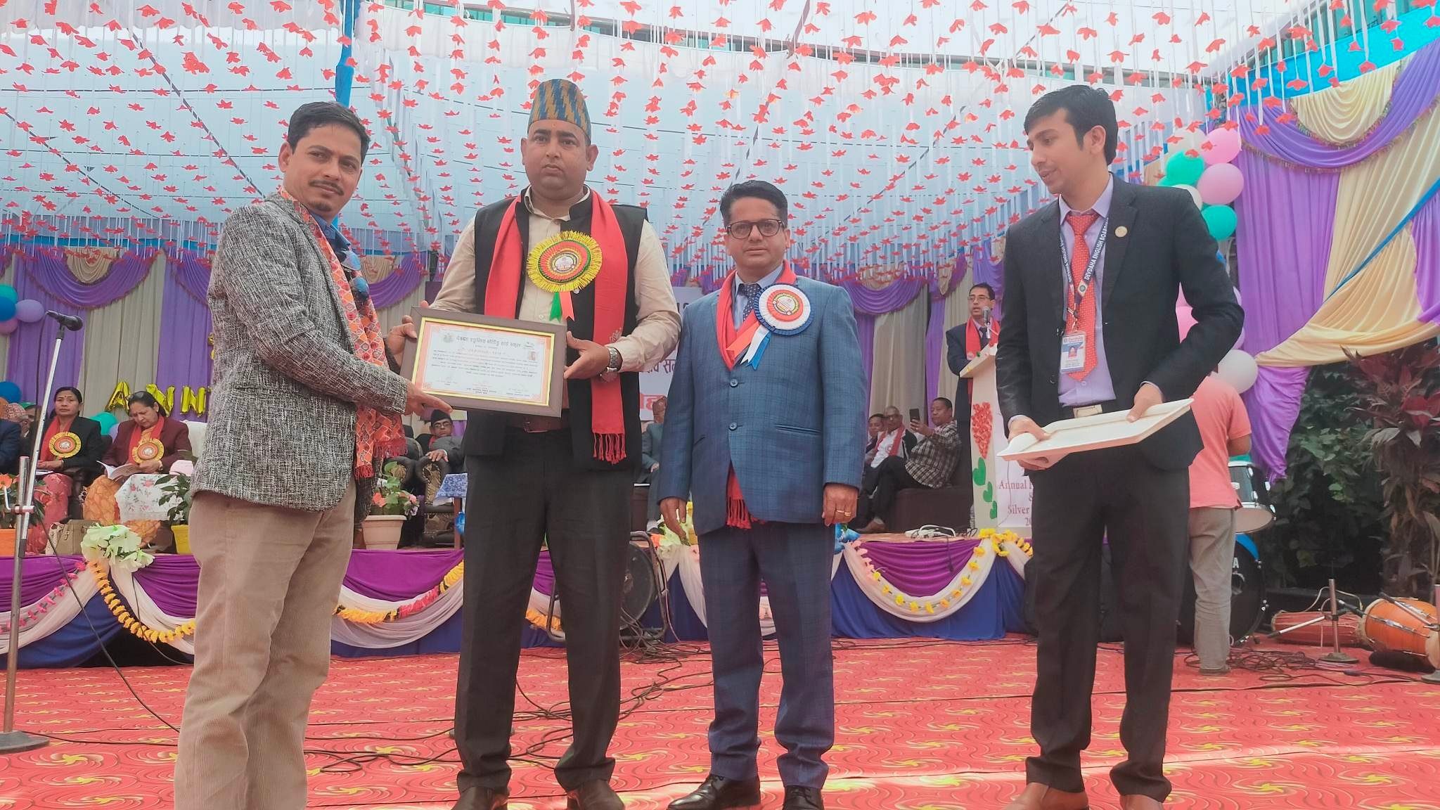 देवदह बोर्डिङ्ग स्कुलको रजत महोत्सव सम्पन्न