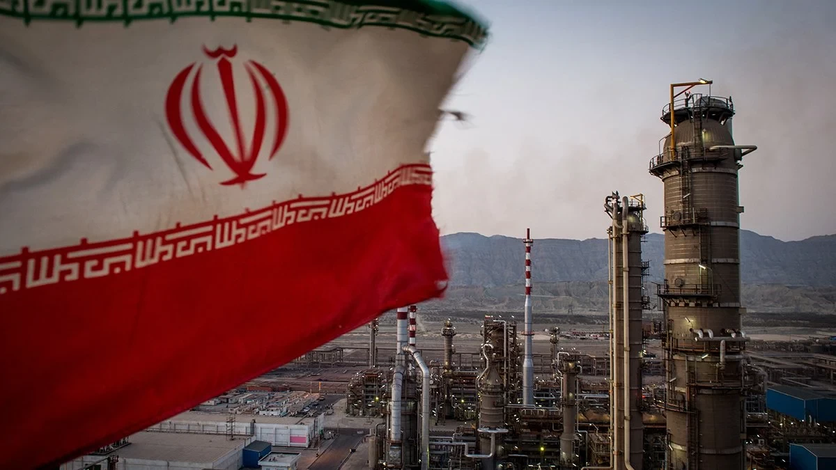 अमेरिकी प्रतिबन्धका बाबजुद इरानको तेल निर्यात रेकर्ड स्तरमा