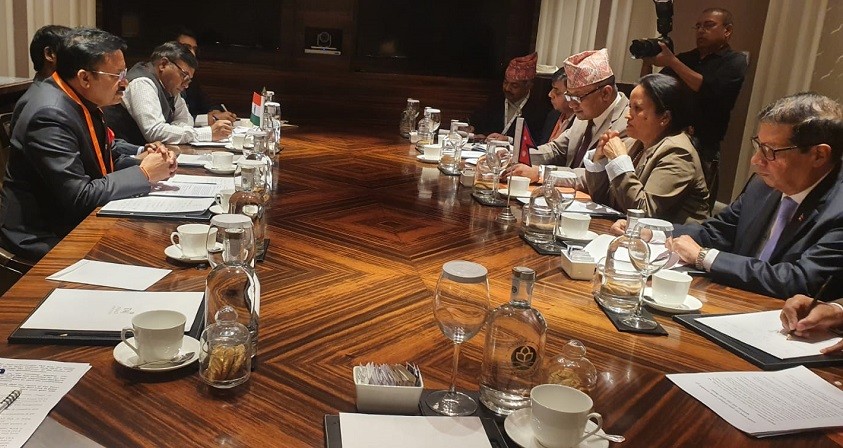 भारतबाट नेपालमा फोन गर्दा लाग्दै आएको महसुल दर घटाउन आग्रह