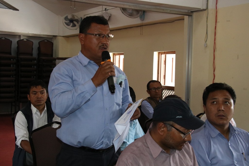 भक्तपुर नपाद्वारा संस्थागत विद्यालयका प्रअहरुसँग राय–सुझाव संकलन