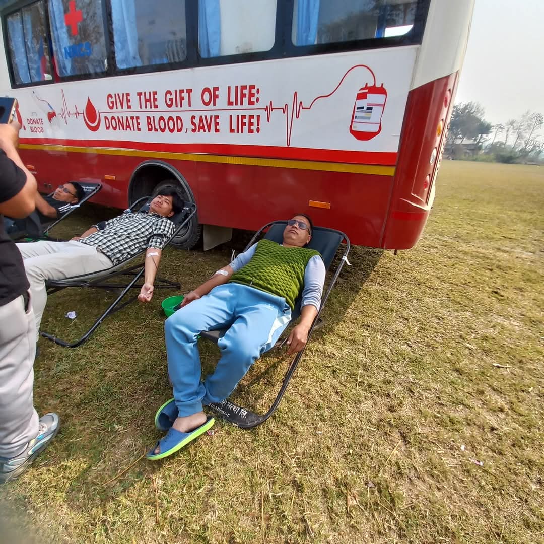 ४३ औं मगर एकता दिवसको अवसरमा कञ्चनमा रक्तदान 