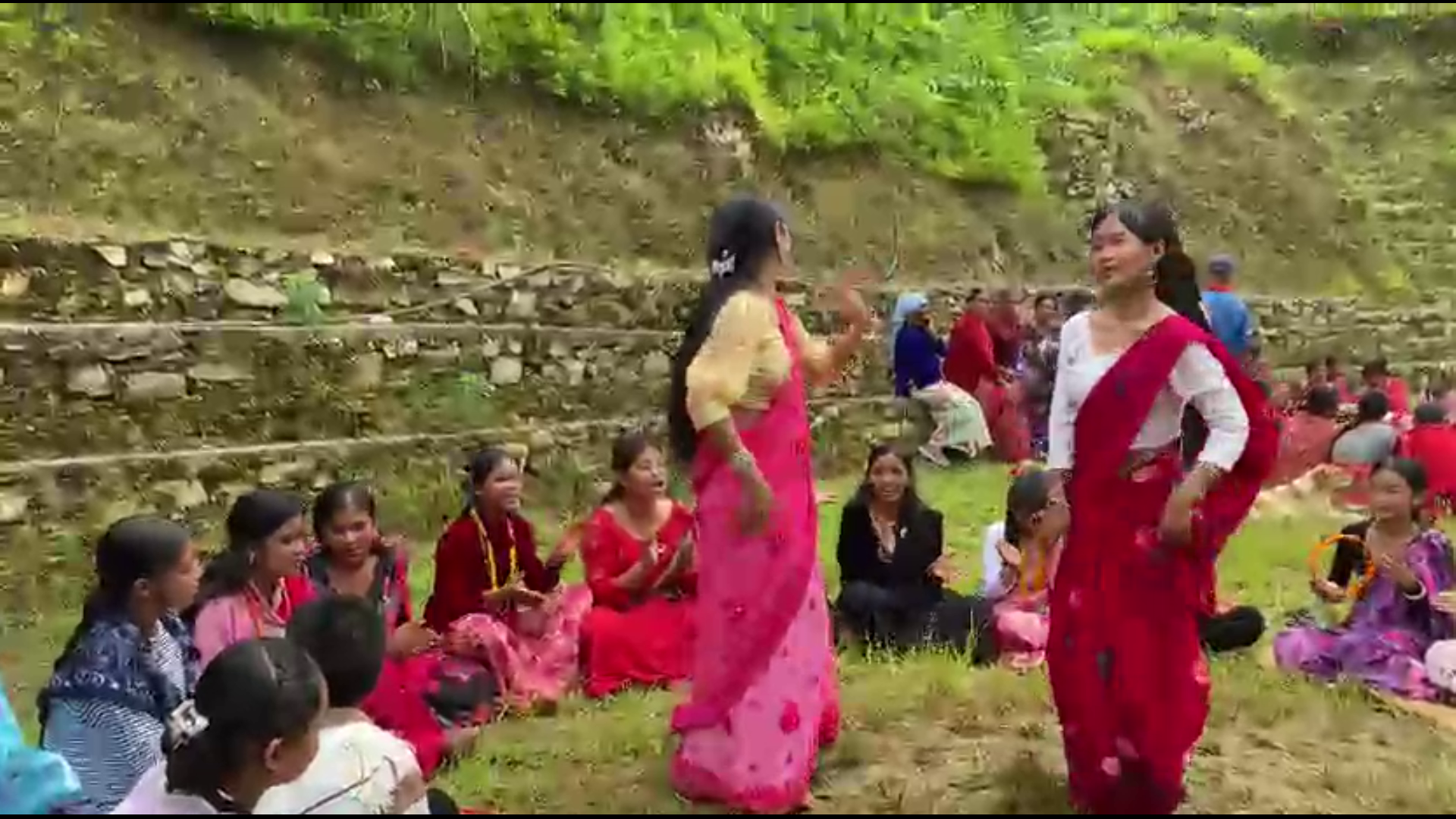 ​ठूलो लुम्पेकको सिङ्डदीमा तीज बिशेष कार्यक्रम सम्पन्न