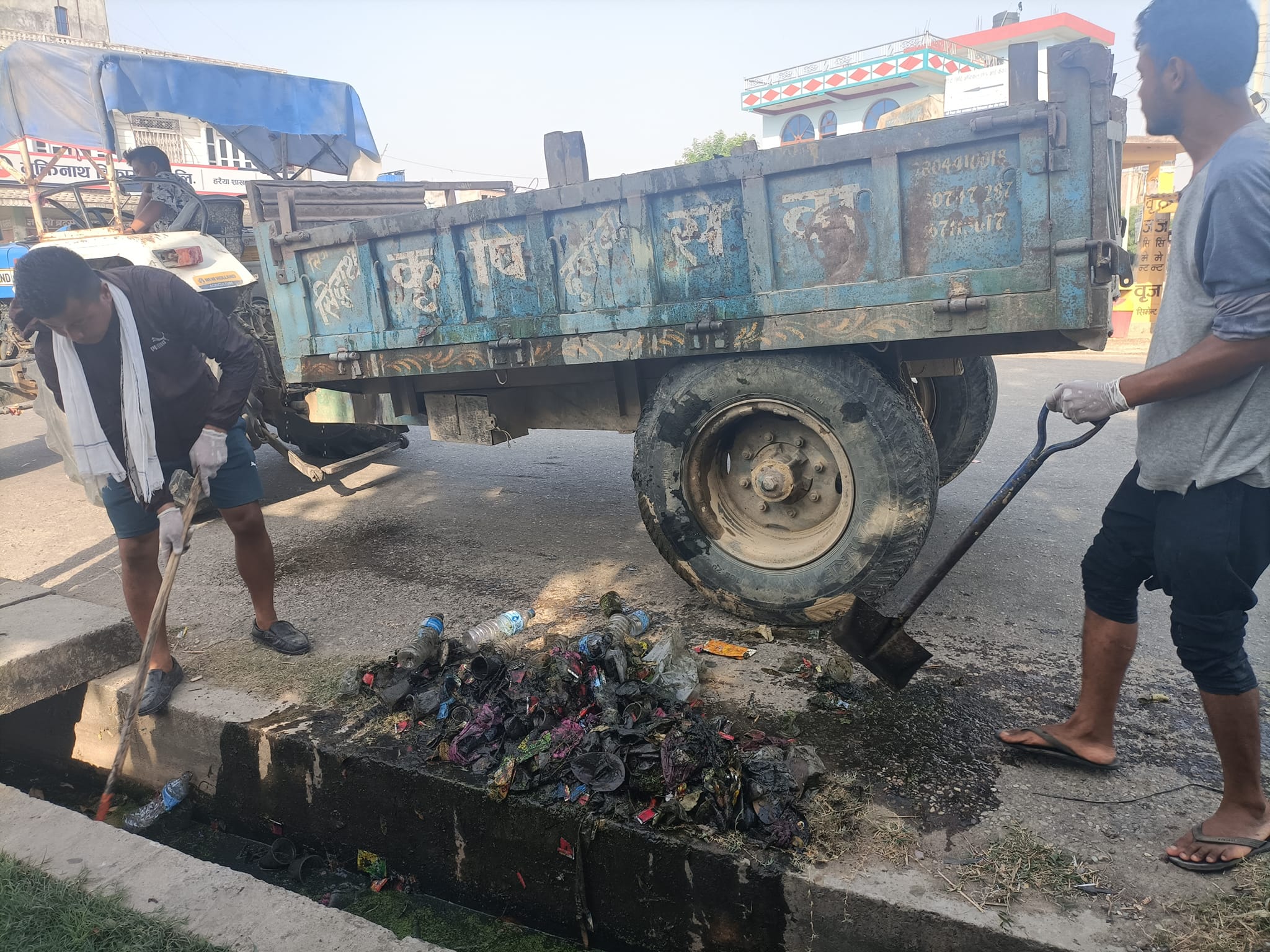 रास्वपा,कञ्चनले पार्टी स्थापना दिवसको अवसरमा गर्यो सरसफाई