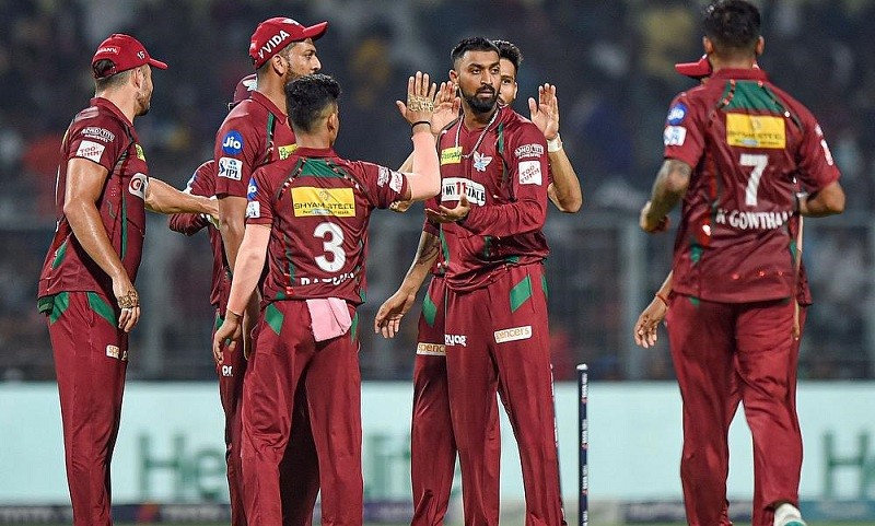 कोलकातालाई एक रनले हराउँदै लखनउ आईपीएल क्रिकेटको प्ले अफमा