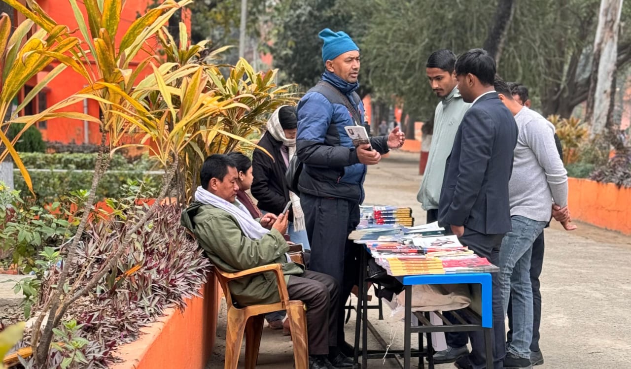 पार्टी स्थापना स्वर्ण वर्षको अवसरमा भैरहवामा पुस्तक प्रदर्शनी