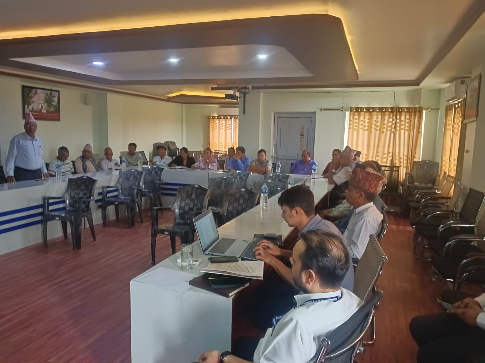 कञ्चनमा सर्वदलिय तथा सर्बपक्षिय बैठक सम्पन्न, सबैपक्षहरुलाई संयमित भएर राष्ट्र निर्माणमा लाग्नु पर्नेमा जोड