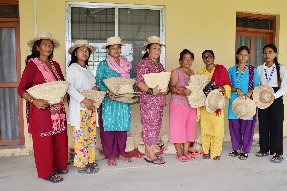 छोटो तालिमबाटै स्वरोजगार बन्दै कञ्चनका महिलाहरु